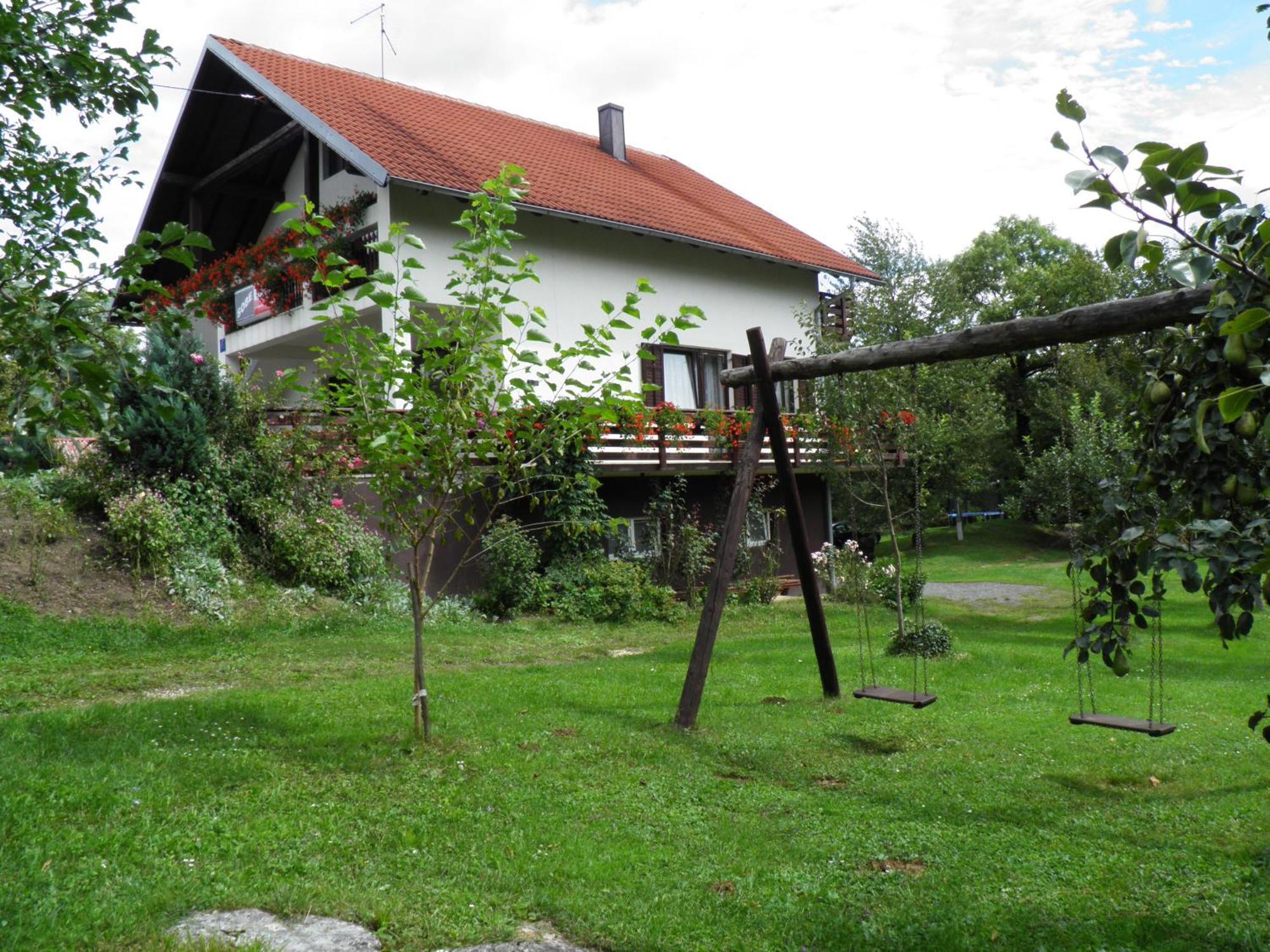 ホテル House Janja Plitvice セリステ・ドゥレズニツコ エクステリア 写真
